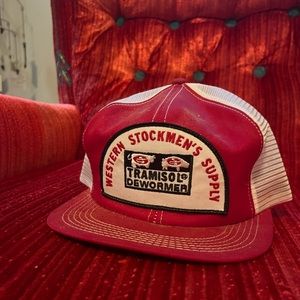 Vintage trucker hat!!
